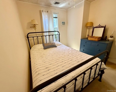 111 Fanning Avenue - Photo Thumbnail 9