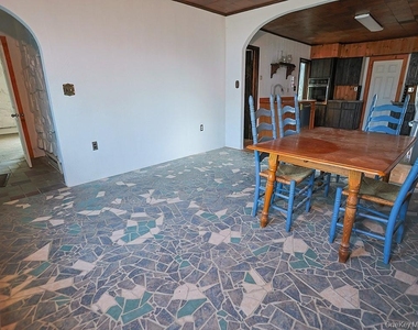 378 Broadway - Photo Thumbnail 12