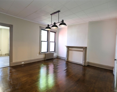 141 Saint James Street - Photo Thumbnail 4