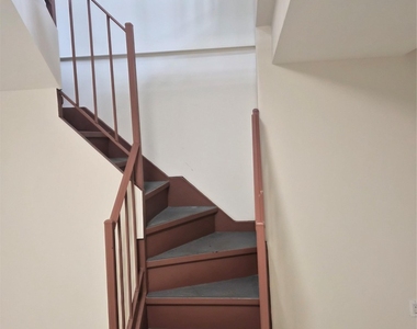 22003 64th Avenue - Photo Thumbnail 5
