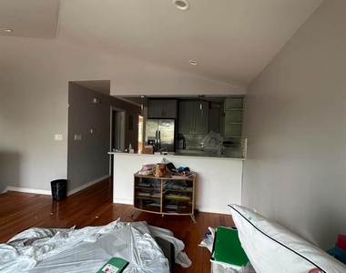 20120 120th Avenue - Photo Thumbnail 2