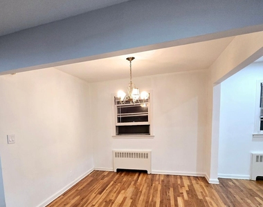 7718 271st Street - Photo Thumbnail 3