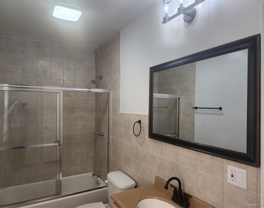 49 Carroll Street - Photo Thumbnail 9