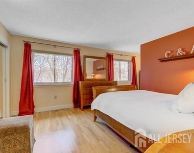 17 Ashford Drive - Photo Thumbnail 17