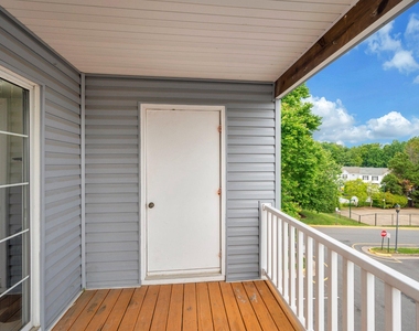 102 Picadilly Lane - Photo Thumbnail 19