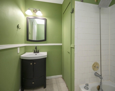 102 Picadilly Lane - Photo Thumbnail 17