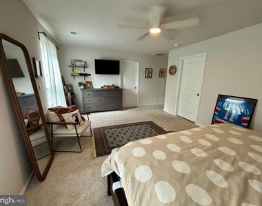 81 Pinewood Road - Photo Thumbnail 26