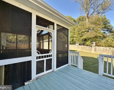 6806 Bob White Lane - Photo Thumbnail 15