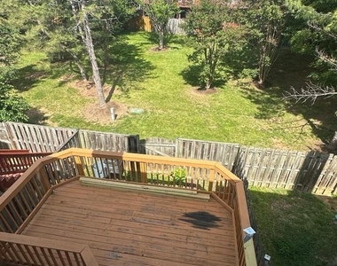10918 Pope Street - Photo Thumbnail 17
