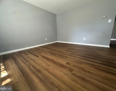 10918 Pope Street - Photo Thumbnail 32