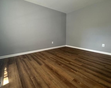 10918 Pope Street - Photo Thumbnail 30