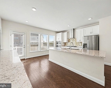 1900 Greenbriar Hall Road - Photo Thumbnail 6