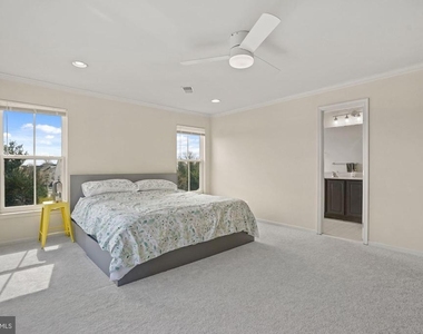 22886 Livingston Terrace - Photo Thumbnail 23