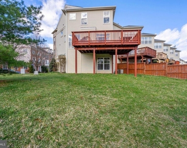 22886 Livingston Terrace - Photo Thumbnail 28