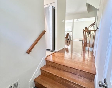 5929 Wild Brook Court - Photo Thumbnail 6