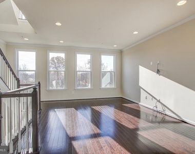 14596 Lakestone Drive - Photo Thumbnail 11