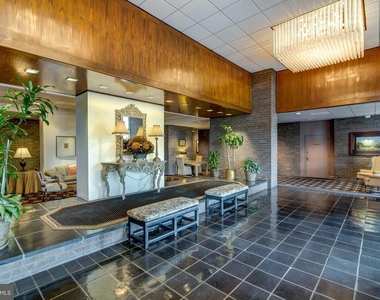 1800 Old Meadow Road - Photo Thumbnail 16