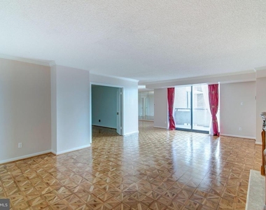 1800 Old Meadow Road - Photo Thumbnail 1