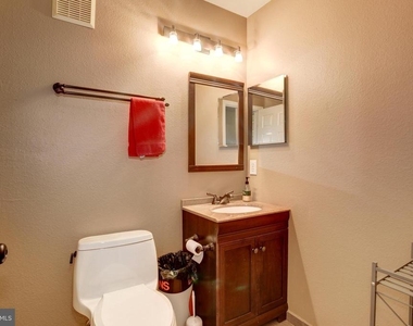 12852 Fair Briar Lane - Photo Thumbnail 18