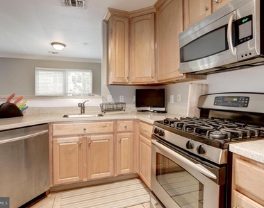 12852 Fair Briar Lane - Photo Thumbnail 12