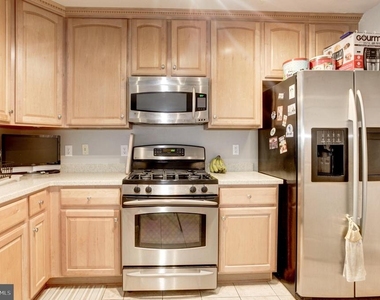 12852 Fair Briar Lane - Photo Thumbnail 8