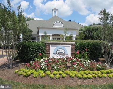 12852 Fair Briar Lane - Photo Thumbnail 34