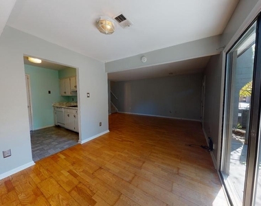 3836 Miramonte Place - Photo Thumbnail 6