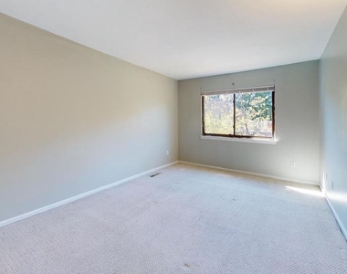 3836 Miramonte Place - Photo Thumbnail 22