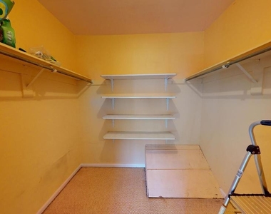 3836 Miramonte Place - Photo Thumbnail 25