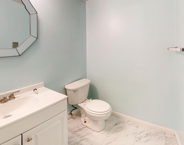 3836 Miramonte Place - Photo Thumbnail 21