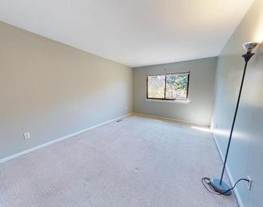3836 Miramonte Place - Photo Thumbnail 23