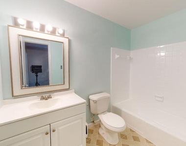 3836 Miramonte Place - Photo Thumbnail 20