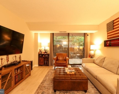 1808 Old Meadow Road - Photo Thumbnail 10