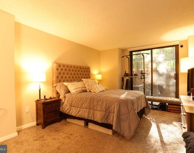 1808 Old Meadow Road - Photo Thumbnail 14