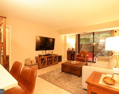 1808 Old Meadow Road - Photo Thumbnail 9