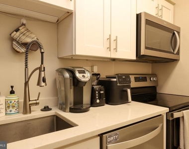 1808 Old Meadow Road - Photo Thumbnail 4