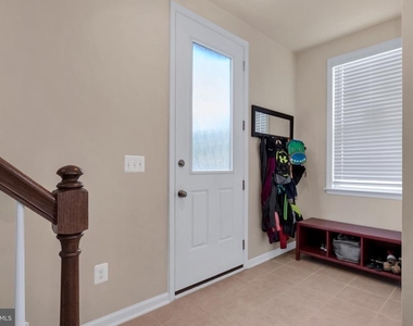 119 Keller Court - Photo Thumbnail 3