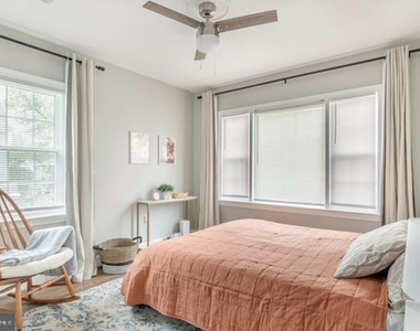 124 Longstreet Avenue - Photo Thumbnail 5