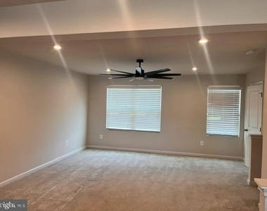 7236 Potomac Terrace - Photo Thumbnail 7