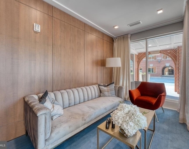 635 Slaters Lane - Photo Thumbnail 34