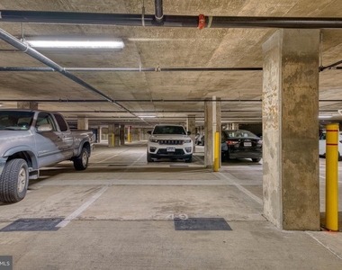 635 Slaters Lane - Photo Thumbnail 45