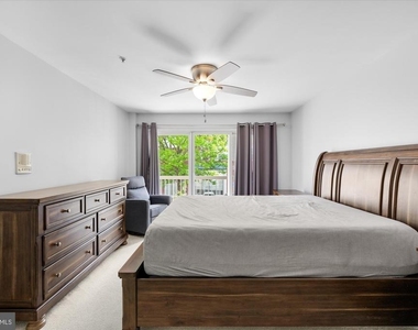 4910 Barbour Drive - Photo Thumbnail 17
