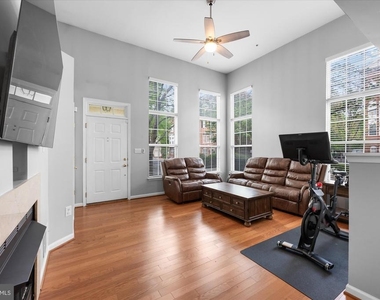 4910 Barbour Drive - Photo Thumbnail 2