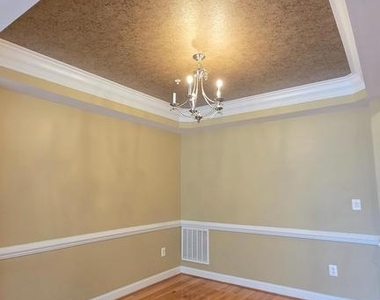 3547 Goddard Way - Photo Thumbnail 1