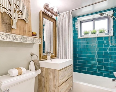 1200 S Arlington Ridge Road - Photo Thumbnail 13