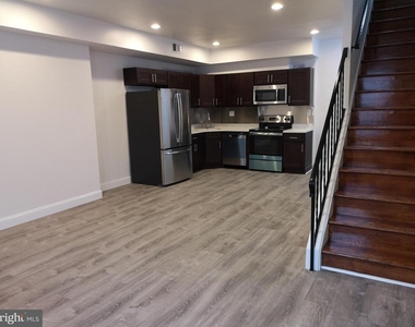 626 N 12th - Photo Thumbnail 5