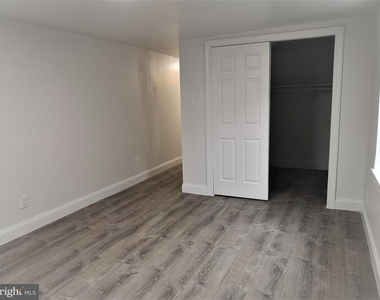 626 N 12th - Photo Thumbnail 15