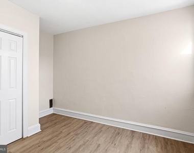 2420 W Jefferson Street - Photo Thumbnail 10