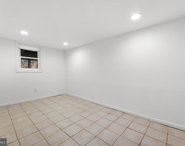 1451 W End Drive - Photo Thumbnail 27
