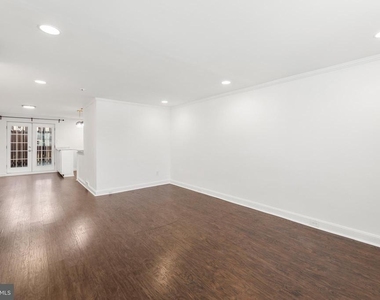 1451 W End Drive - Photo Thumbnail 6
